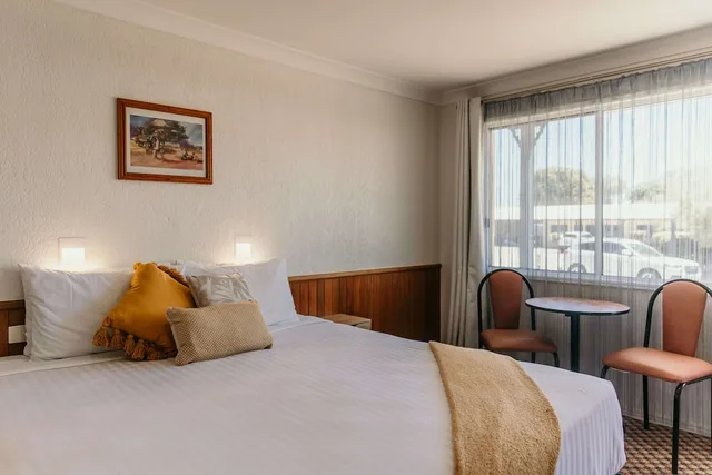 غرفة بسرير كينج، Outback Motel Mt Isa 1/10