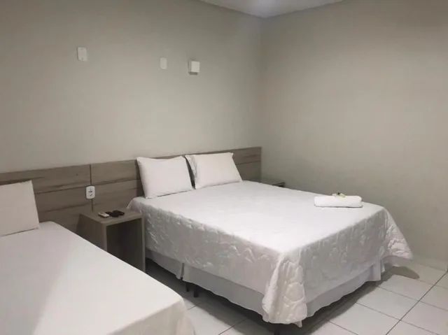 غرفة اقتصادية ثلاثية، Hotel Sabrina 1/3
