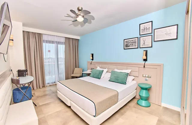 Superior, Single Bed, Lateral Side Sea View، Leonardo Hotel Fuengirola Costa del Sol (ex. Florida Spa Hotel) 6/10