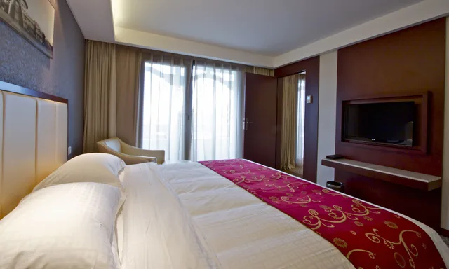 غرفة بسرير مزدوج، HUATIAN CHINAGORA HOTEL 2/3