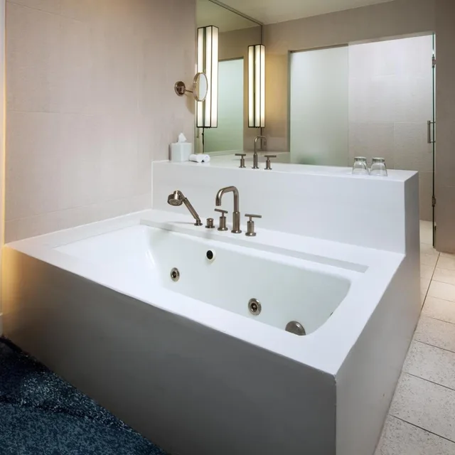 2 Bedrooms, Residential, Premier, Suite, 2 King Beds, Ocean View, Sofa, Balcony، W Fort Lauderdale 2/3