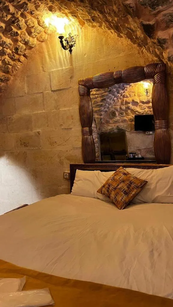 غرفة بسرير مزدوج بحمام خاص، Karagul Otel 5/7