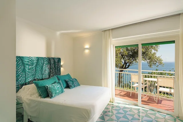 Superior, 2 Double Beds, Continental Mare 3/7