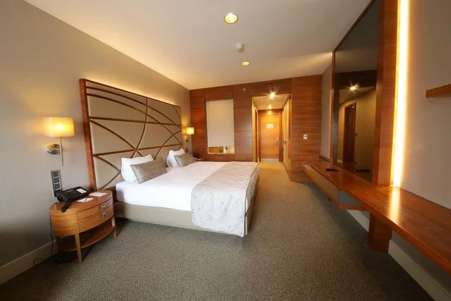 غرفة ديلوكس بإطلالة على البحر، Cevahir Hotel Istanbul Asia 1/1