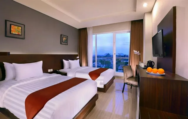 Superior Room, Aston Imperial Bekasi Hotel & Conference Center 1/2