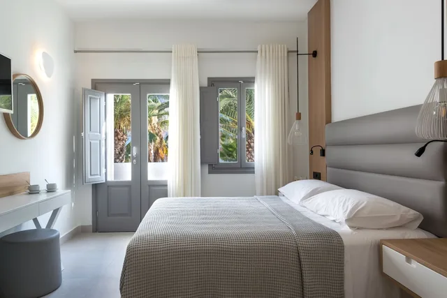 غرفة قياسية بسرير مزدوج، Strogili Hotel - Adults Only 1/4