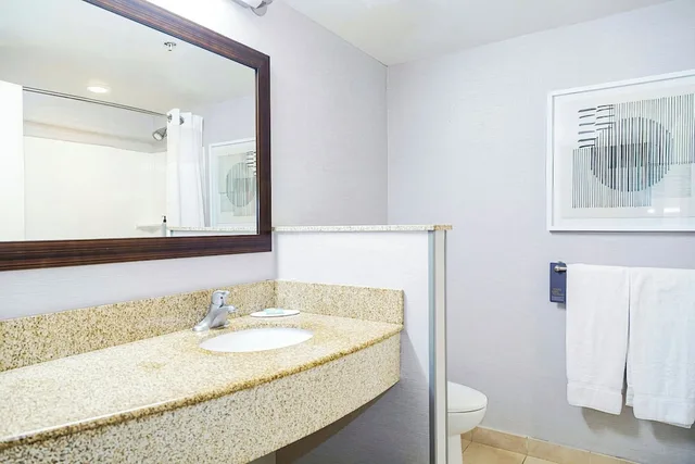 غرفة بسريرين كوين، Courtyard Biloxi North D Iberville 4/9