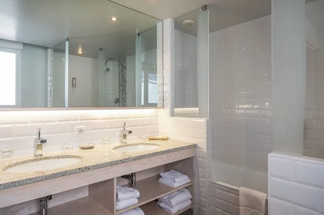 Suite, Villa, Queen Bed, Sofa، Tirel Guerin 2/3