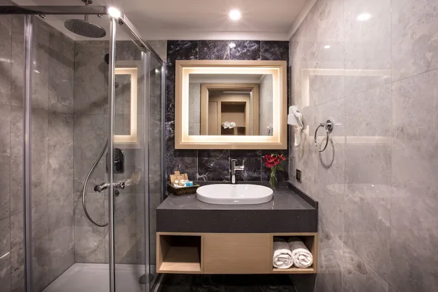 غرفة عائلية بسرير كينج وسريرين منفصلين، Korumar Ephesus Beach and Spa Resort 7/7