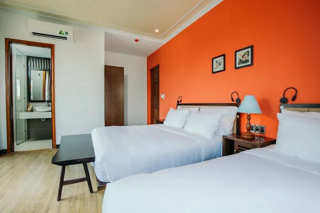 غرفة عائلية بسرير كوين وسرير فردي بإطلالة على المسبح، La An Central Boutique Villa 2/4