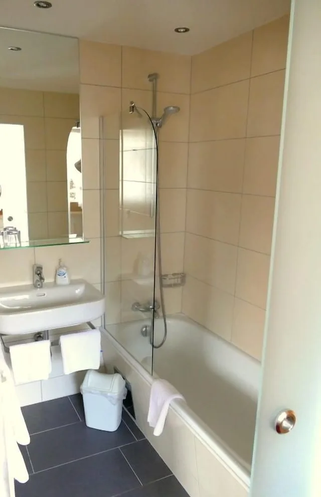جناح عائلي بإطلالة على الجبل بغرفتي نوم مع أريكة، Hotel Gasthof Mitteregger 4/5