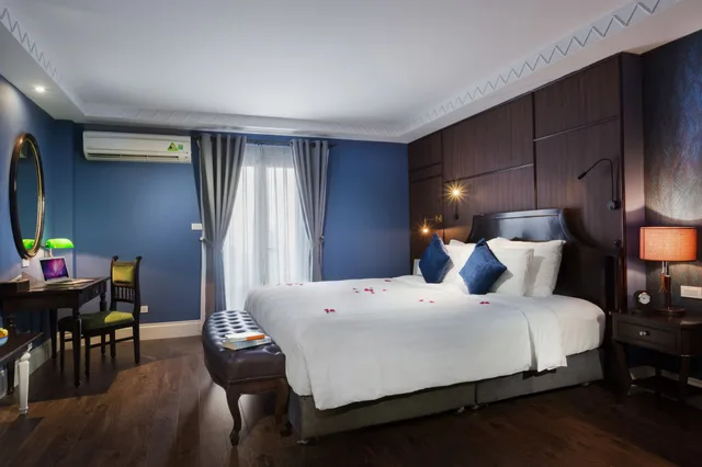 Gallery, Suite, King Bed, Temple View, Balcony، Ogallery Premier Hotel And Spa 2/10