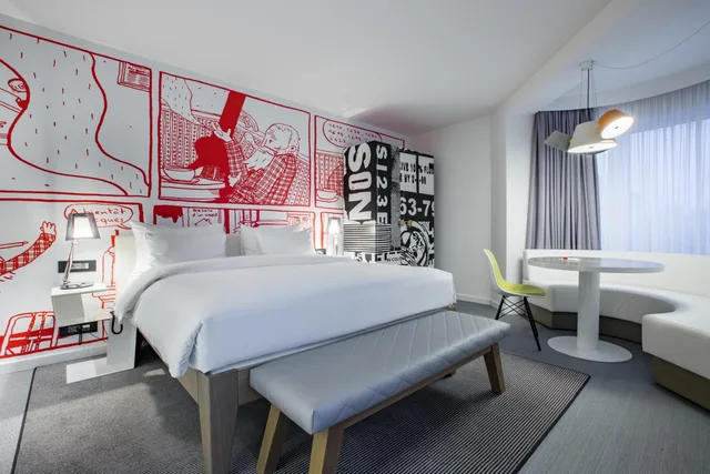 غرفة سوبيريور ركنية بسرير كينج، Radisson RED, Brussels 3/9