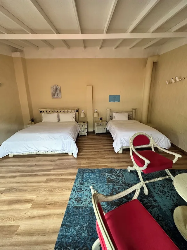 جناح ديلوكس بسرير كينج وسرير فردي، Hotel Casa Provenzal 2/2