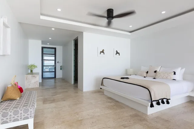 1 Bedroom, Pool, Penthouse, Suite, King Bed, Sea View، SKYE BEACH HOTEL 1/7