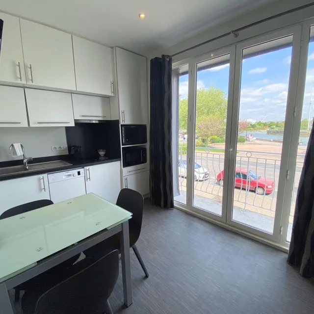 Studio, Apartment, Queen Bed, Best Western Le Cheval Blanc 5/10