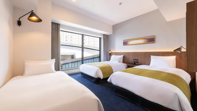 غرفة قياسية ثلاثية بسريرين منفصلين بدون إطلالة، Hotel Metropolitan Kawasaki 1/1
