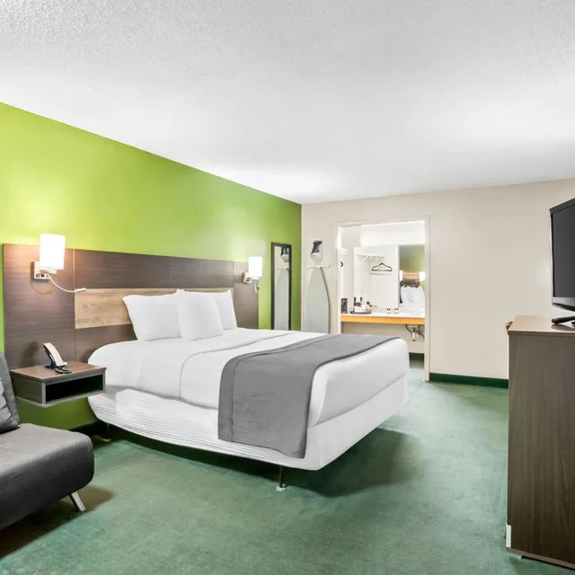 غرفة بسرير كينج للمدخنين، Americas Best Value Inn Rome 3/5