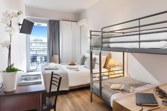 غرفة عائلية رباعية، Minavra Hotel 3/3