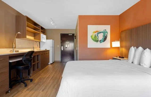 استوديو بسرير كوين لذوي الإعاقة، Extended Stay America Premier Suites - Providence - East Providence 1/3