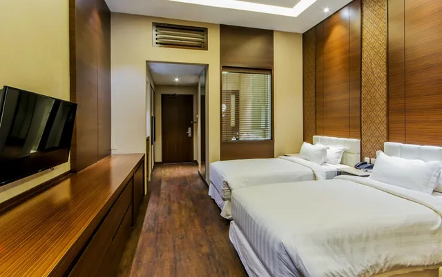 Room, Twin Beds, Grand Arjuna Hotel Formerly Sheo Resort Hotel 2/4
