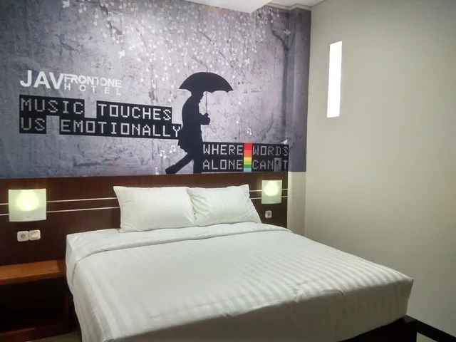 غرفة سوبيريور بسرير مزدوج، JNJ FRONT ONE HOTEL LAHAT 1/4