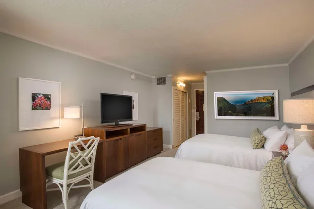 غرفة بريميوم بسرير مزدوج بإطلالة على البحر، OUTRIGGER Kauai Beach Resort & Spa 2/5