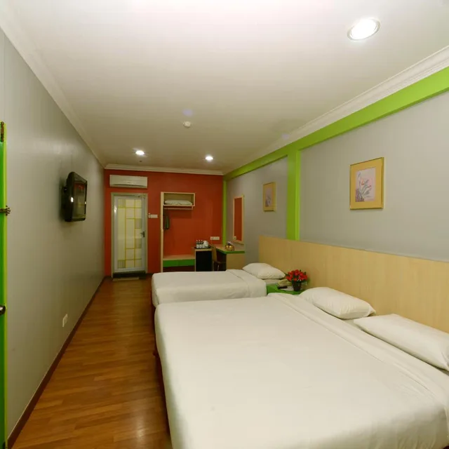 3 Rooms, Premium, Family، Classic Hotel Kuantan 1/10