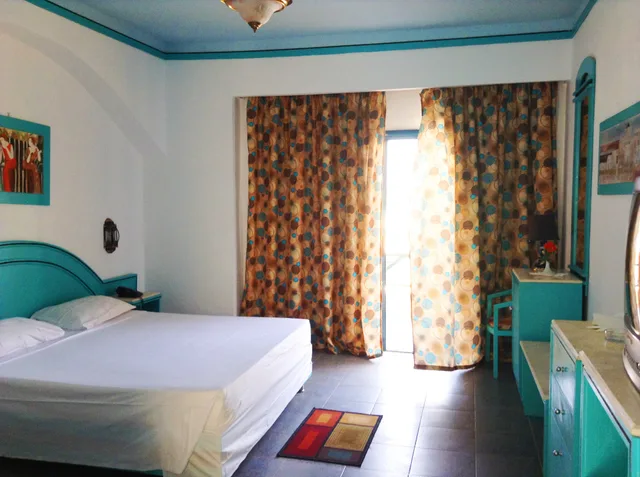 غرفة بسرير مزدوج بإطلالة على الحديقة، Mirage Bay Resort and Aqua Park 1/5