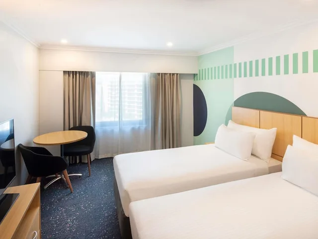 غرفة سوبيريور بسريرين منفصلين، ibis Styles Sydney Central 4/10