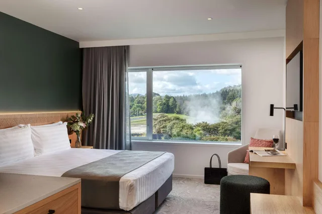 غرفة سوبيريور بسريرين منفصلين، Rydges Rotorua 1/1