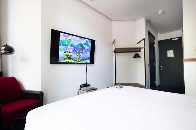 غرفة سوبيريور كبيرة بسرير كوين، De Pijp Boutique Hotel 8/10