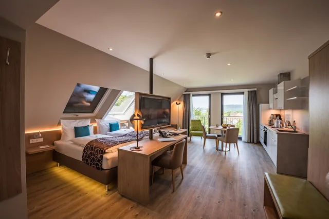 لوفت سوبيريور بسرير كينج بغرفة نوم واحدة بمطبخ، Akzent Hotel Villa Saxer 3/5