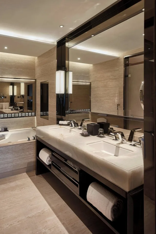 غرفة ديلوكس بسرير كينج بإطلالة على المدينة، The Ritz Carlton Hong Kong 6/6