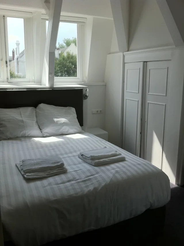 غرفة صغيرة بسرير مزدوج، Hotel Vossius Vondelpark 1/6