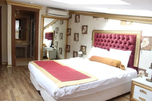 غرفة قياسية ثلاثية بثلاثة أسرّة، Marmara Deluxe Hotel 7/10