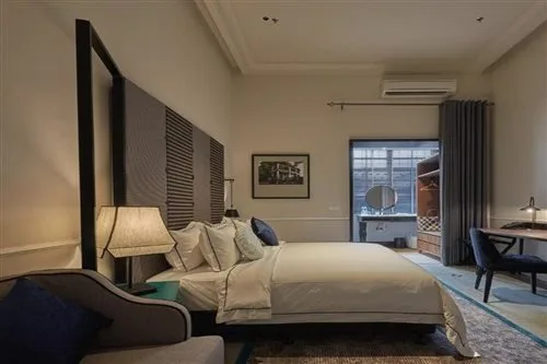 غرفة ديلوكس بسرير مزدوج، The Edison George Town 1/1