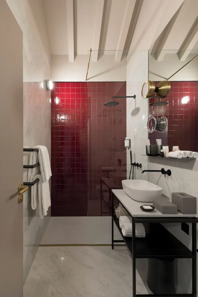 غرفة بريميوم بسرير كينج بإطلالة على النهر، Casa Zogbi 5/5