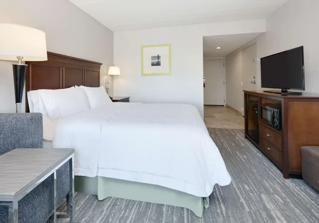 غرفة بسرير كوين، Hampton Inn Los Angeles/Carson/Torrance 2/7