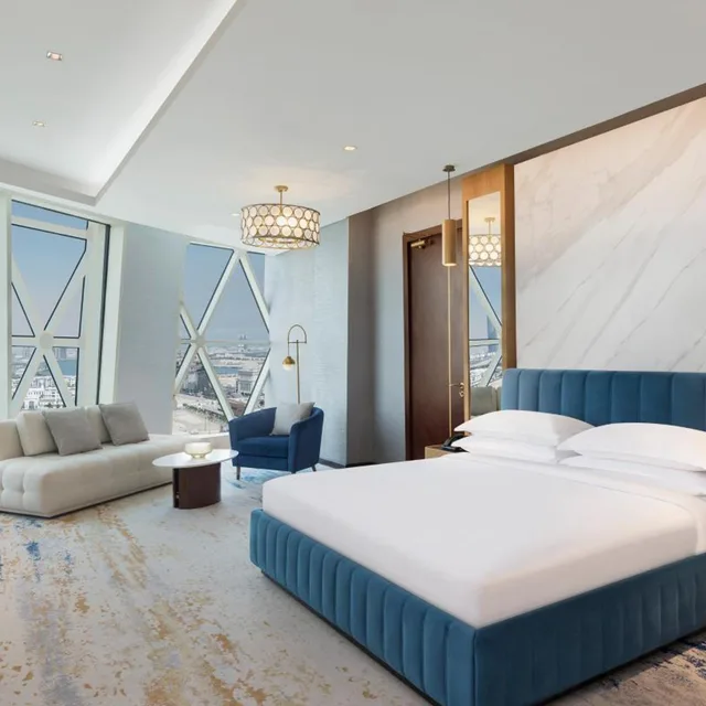 Premium, King Bed, Water View, Kitchenette, Velero Doha 2/10