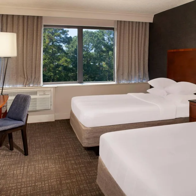غرفة بسريرين مزدوجين، Marriott Research Triangle Park 13/19