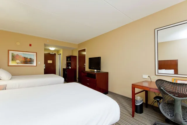 غرفة قياسية بسريرين كوين، Hilton Garden Inn Winchester 5/9