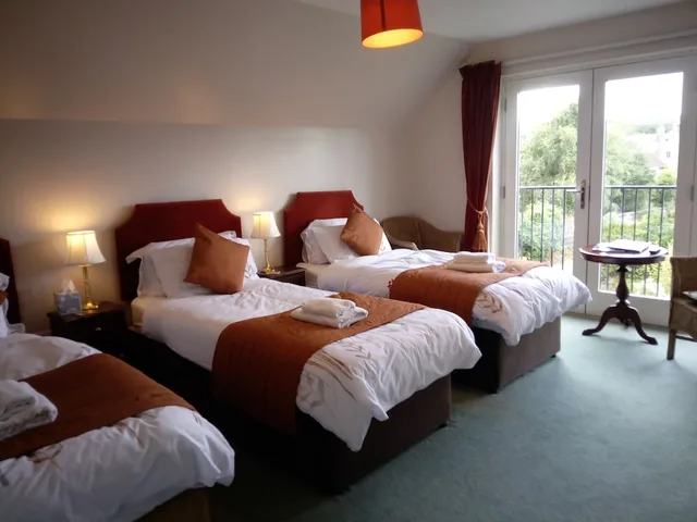 غرفة سوبيريور ثلاثية بثلاثة أسرّة، Dunallan House 1/3