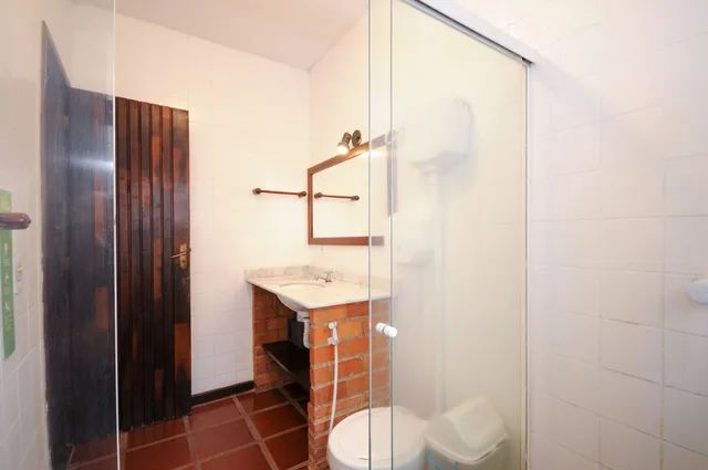 سكن مشترك مختلط بستة أسرّة بحمام خاص، Che Lagarto Hostel Búzios 6/7
