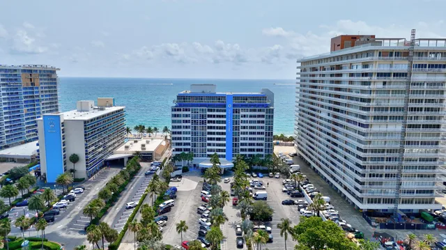 جناح بسريرين مزدوجين بغرفتين، Ocean Manor Beach Resort 1/2