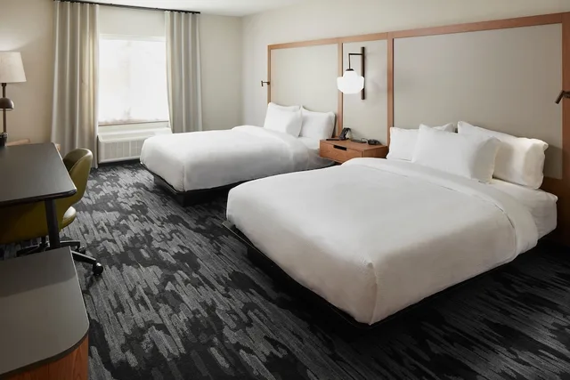 غرفة بسريرين كوين لذوي الإعاقة، Fairfield Inn & Suites by Marriott Stony Creek 1/4