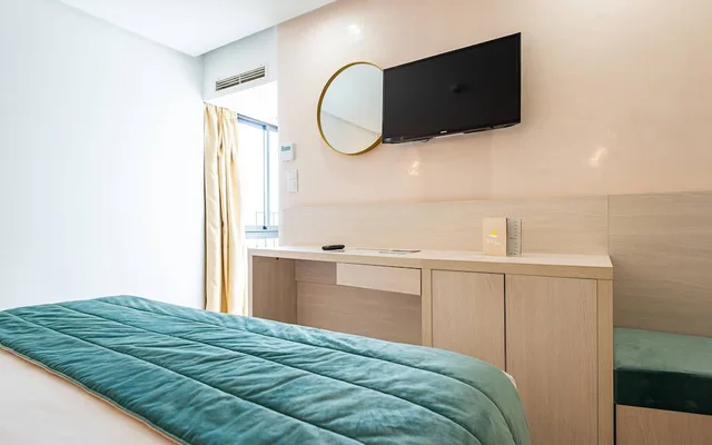 جناح جونيور بسرير كينج بإطلالة على المسبح بجاكوزي، Medina Gardens - Adult only 2/6