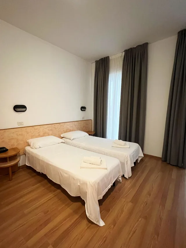 غرفة بسرير مزدوج أو سريرين منفصلين، Hotel Little 2/10