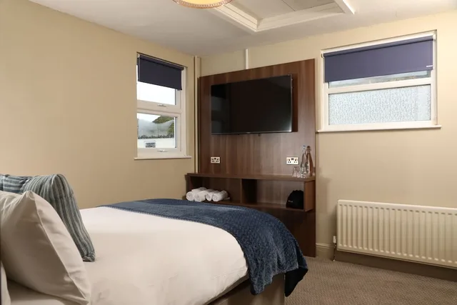 غرفة قياسية بسرير مزدوج، Victoria Hotel 3/4
