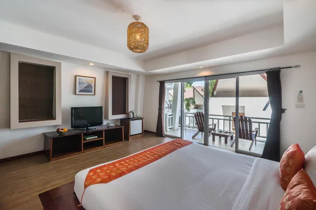 بنغل سوبيريور، Cocohut Beach Resort 2/4